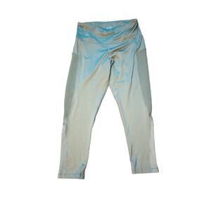 Vogo Athletica ladies‎ size Medium Sage Green yoga pants